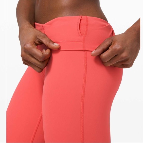 Lululemon Wunder Under High-Rise 7/8 Tight *Luxtreme 25" - Picture 4 of 7